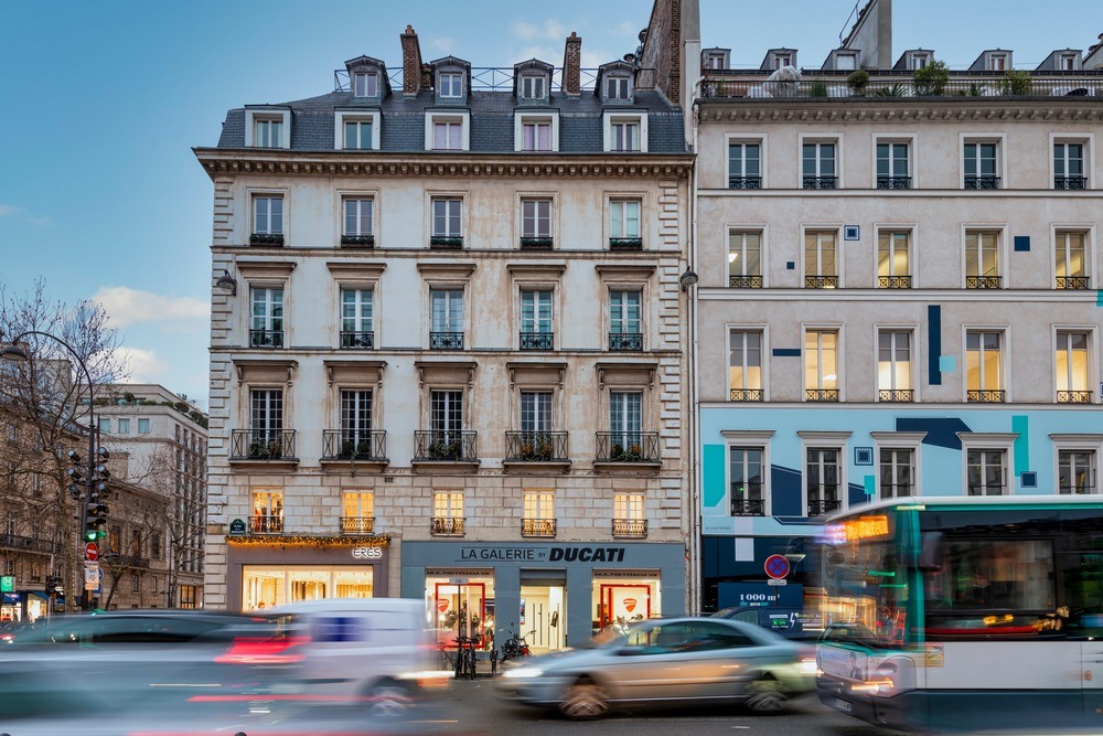 2 MultistradaV4_PopUpStore_Paris _5_