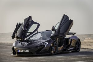 8 Small-2226-McLarenP1Bahrain