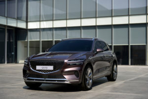 2 Genesis GV70 1