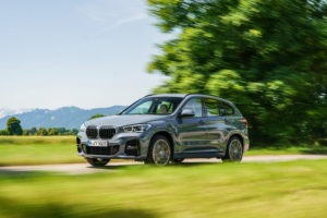 4 the-bmw-x1-xdrive25e