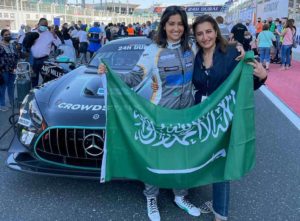 Reema-with-her-mother-Reupload-20220120053923766-1086x800