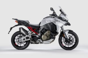 1 MY22_Ducati_Multistrada_V4s_018_UC366507_High