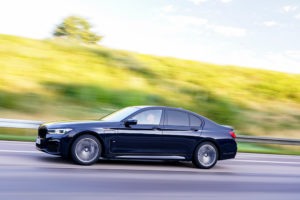 2 the-bmw-745e-08-2020