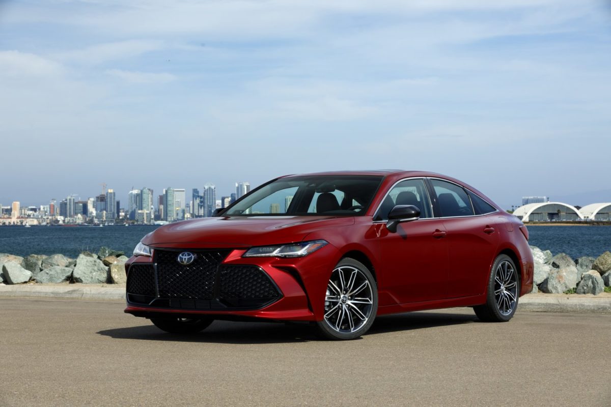 2022_Toyota_Avalon_Touring_001-1500x1000