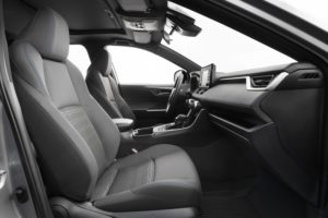 2022_Toyota_RAV4_SE_Hybrid_022-1-1500x1000