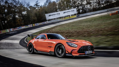 Mercedes-AMG GT Black Series (Kraftstoffverbrauch kombiniert: 12,8 l/100 km, CO2-Emissionen kombiniert: 292 g/km), 2020, Outdoor, Nürburgring Nordschleife, AMG magmabeam Mercedes-AMG GT Black Series (combined fuel consumption: 12,8 l/100 km, combined CO2 emissions: 292 g/km), 2020, Outdoor, Nürburgring Nordschleife, AMG magmabeam
