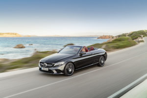 Mercedes-Benz C-Klasse Cabriolet Avantgarde, Exterieur: graphitgrau, Interieur: Leder cranberryrot/schwarz Mercedes-Benz C-Class Cabriolet Avantgarde, exterior: graphite grey, interior: leather cranberry red/black