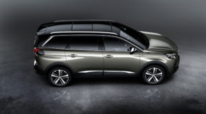 2 PEUGEOT_5008_0709STYP_005