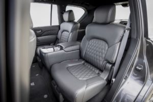 2022_INFINITI_QX80_interior passenger