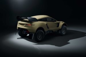 3 Hunter rear 3 4