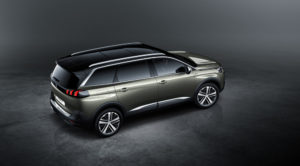 3 PEUGEOT_5008_0709STYP_006