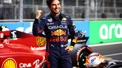 JEDDAH, SAUDI ARABIA - MARCH 26: Pole position qualifier Sergio Perez of Mexico and Oracle Red Bull Racing celebrates in parc ferme during qualifying ahead of the F1 Grand Prix of Saudi Arabia at the Jeddah Corniche Circuit on March 26, 2022 in Jeddah, Saudi Arabia. (Photo by Mark Thompson/Getty Images) // Getty Images / Red Bull Content Pool // SI202203260366 // Usage for editorial use only //
