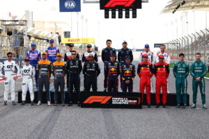 Formel 1 - Mercedes-AMG Petronas Motorsport, Großer Preis von Bahrain 2022. Lewis Hamilton George Russell Formula One - Mercedes-AMG Petronas Motorsport, Bahrain GP 2022. Lewis Hamilton George Russell