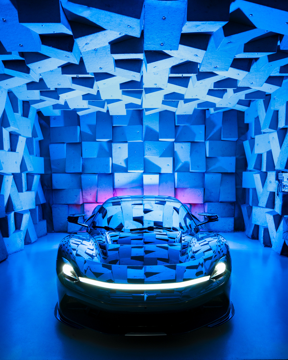 10 Automobili Pininfarina Battista Sound 10