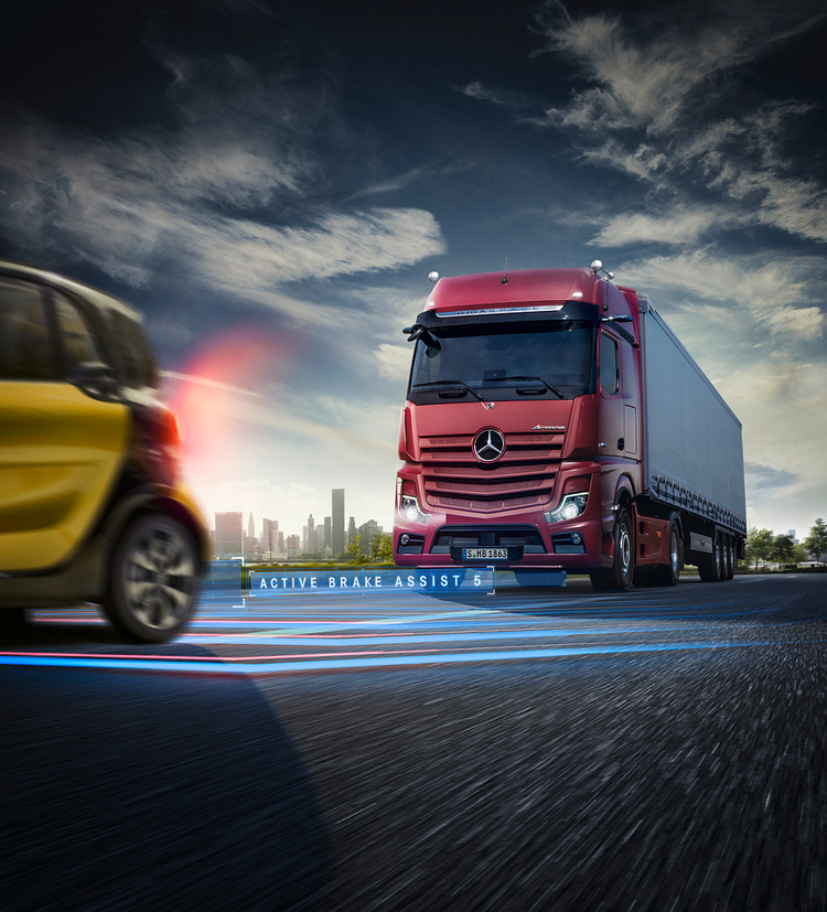 Active Brake Assist 5, ABA5, New Actros, Red, smart, Brakes, Illustration