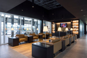 3 GENESISOPENSFIRSTSTANDALONERETAILLOCATIONINTHEUNITEDSTATES