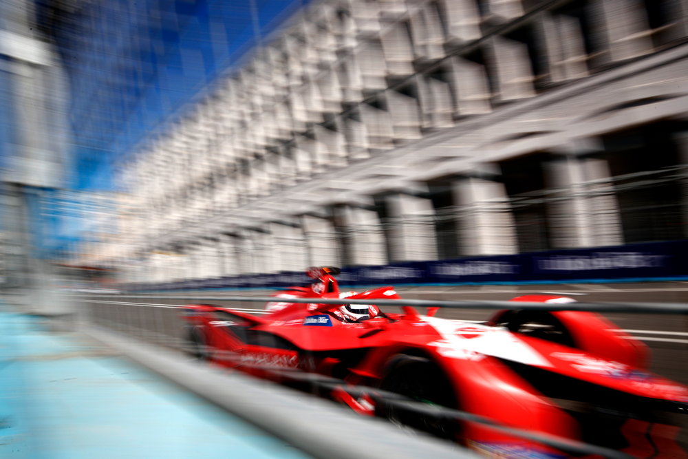 CIRCUITO CITTADINO DELL'EUR, ITALY - APRIL 10: Jake Dennis (GBR), Avalanche Andretti, BMW iFE.21 during the Rome ePrix II at Circuito Cittadino dell'EUR on Sunday April 10, 2022 in Rome, Italy. (Photo by Sam Bloxham / LAT Images)
