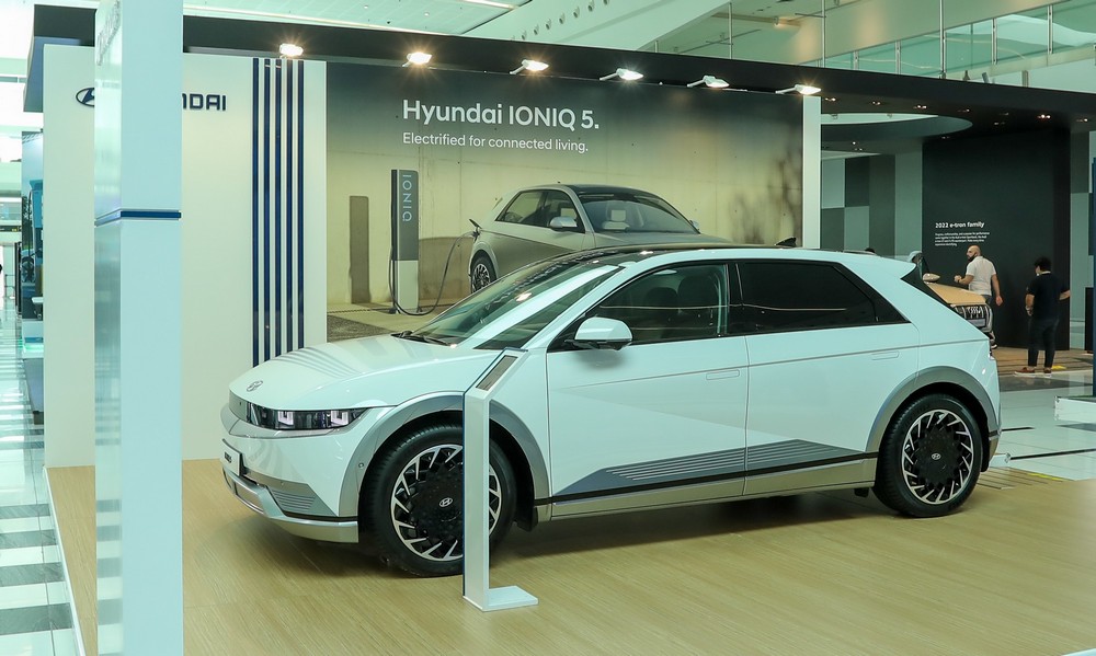 1 Hyundai IONIC 5