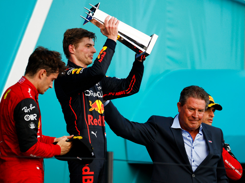 MIAMI, FLORIDA - MAY 08: Race winner Max Verstappen of the Netherlands and Oracle Red Bull Racing celebrates on the podium during the F1 Grand Prix of Miami at the Miami International Autodrome on May 08, 2022 in Miami, Florida. (Photo by Jared C. Tilton/Getty Images) // Getty Images / Red Bull Content Pool // SI202205090373 // Usage for editorial use only //