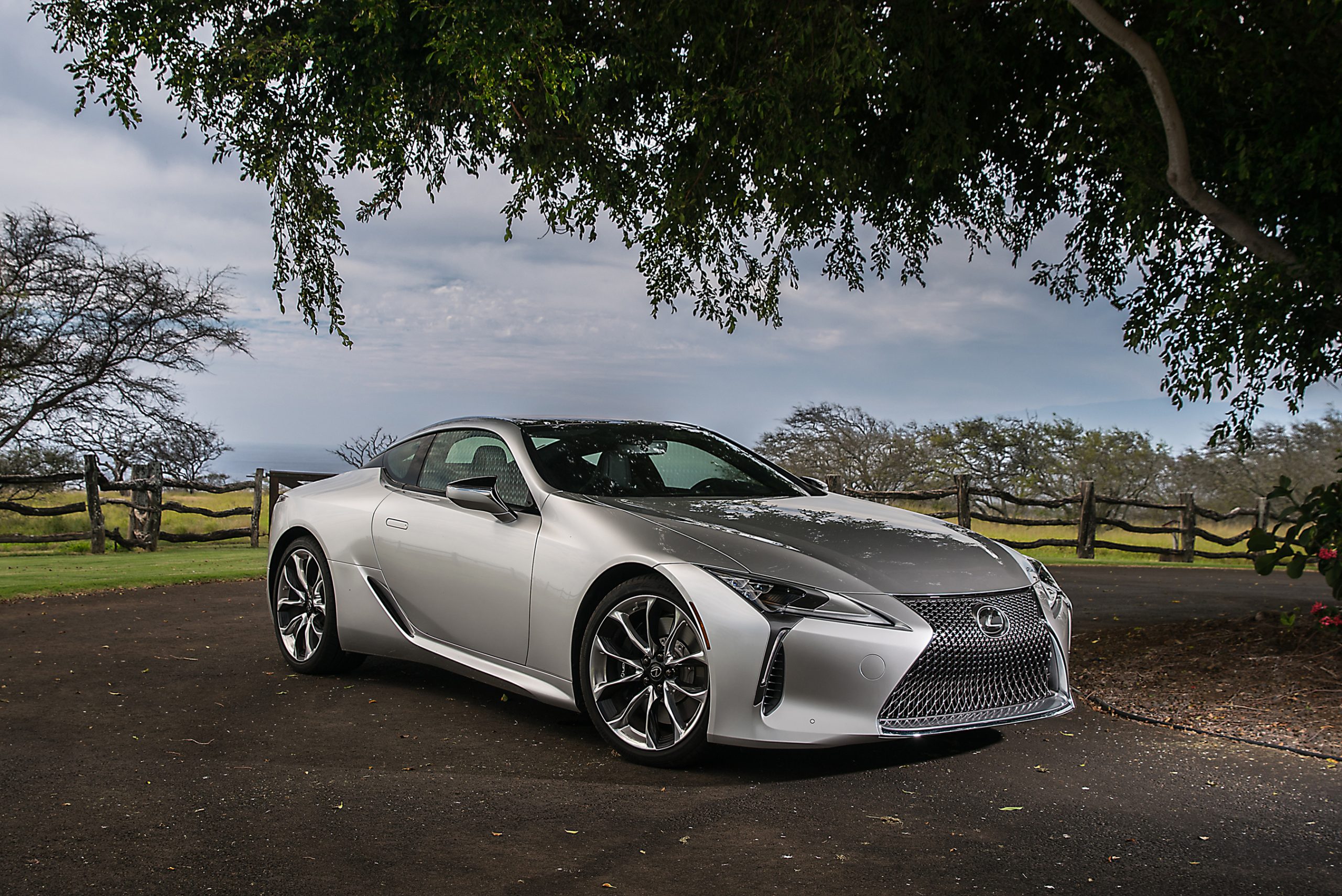 2022-Lexus-LC-015