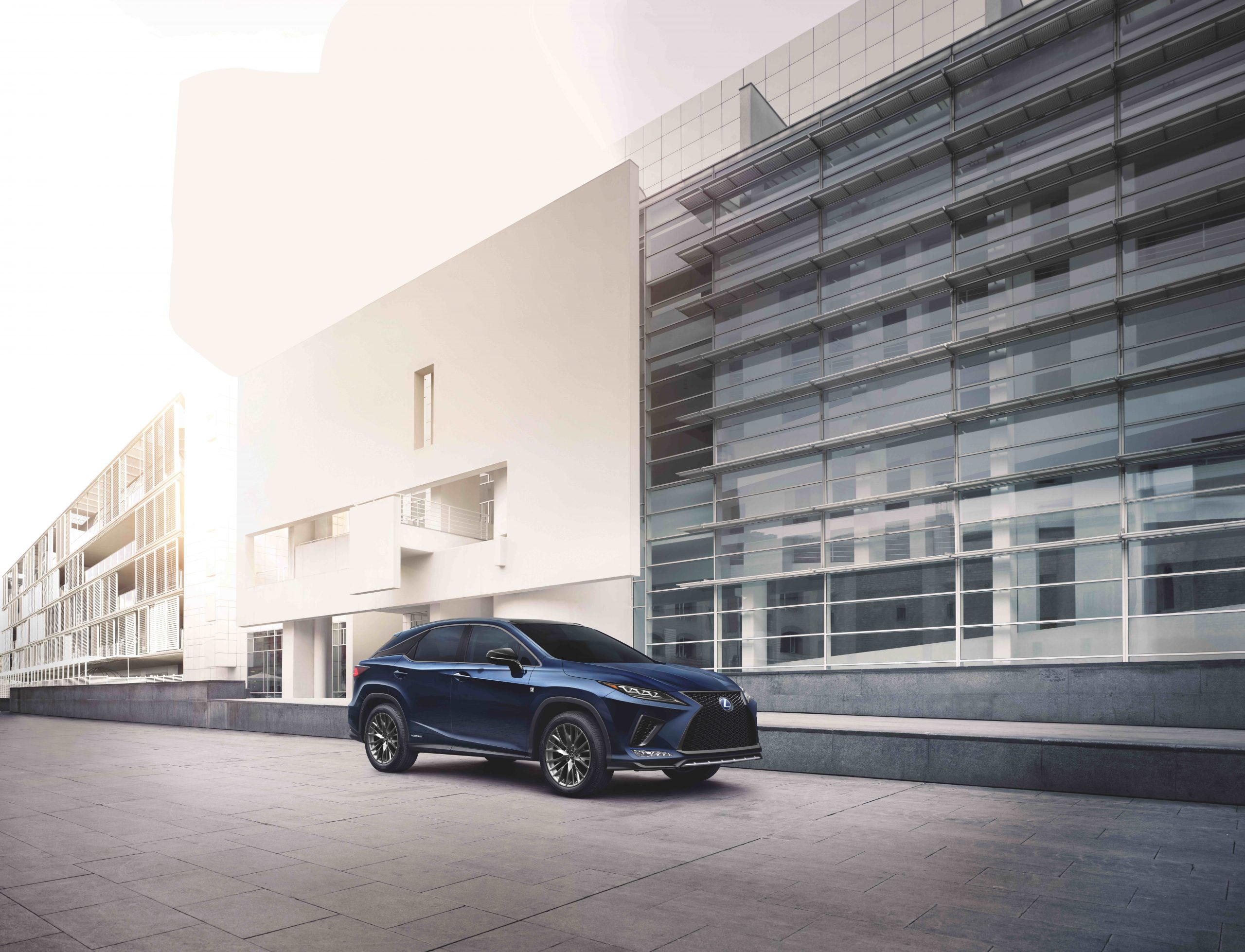 2022_Lexus_RX450h_0029