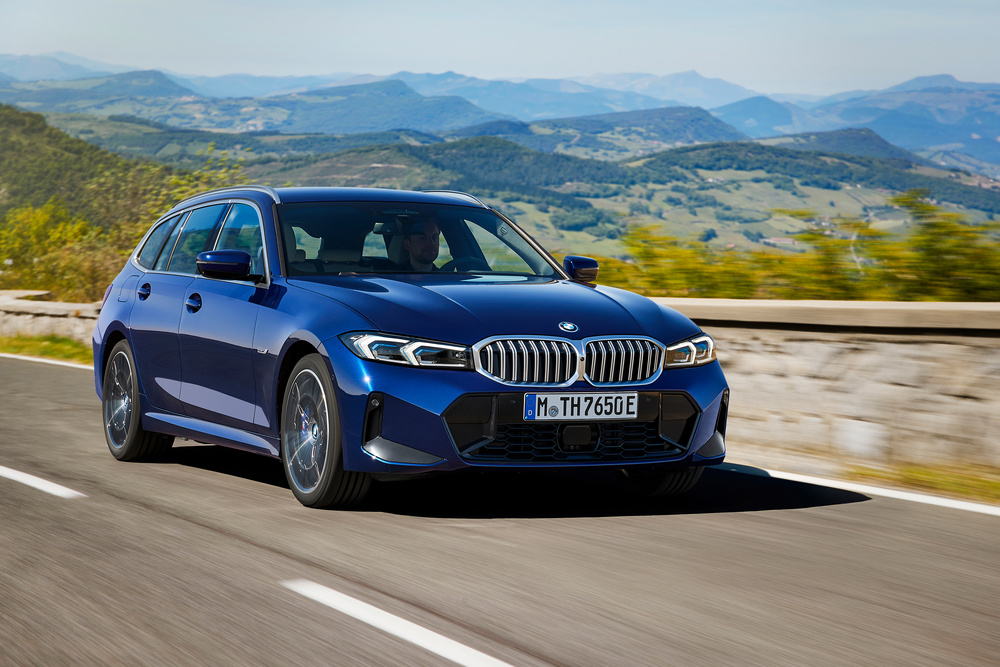 F BMW 3 Series Touring 1