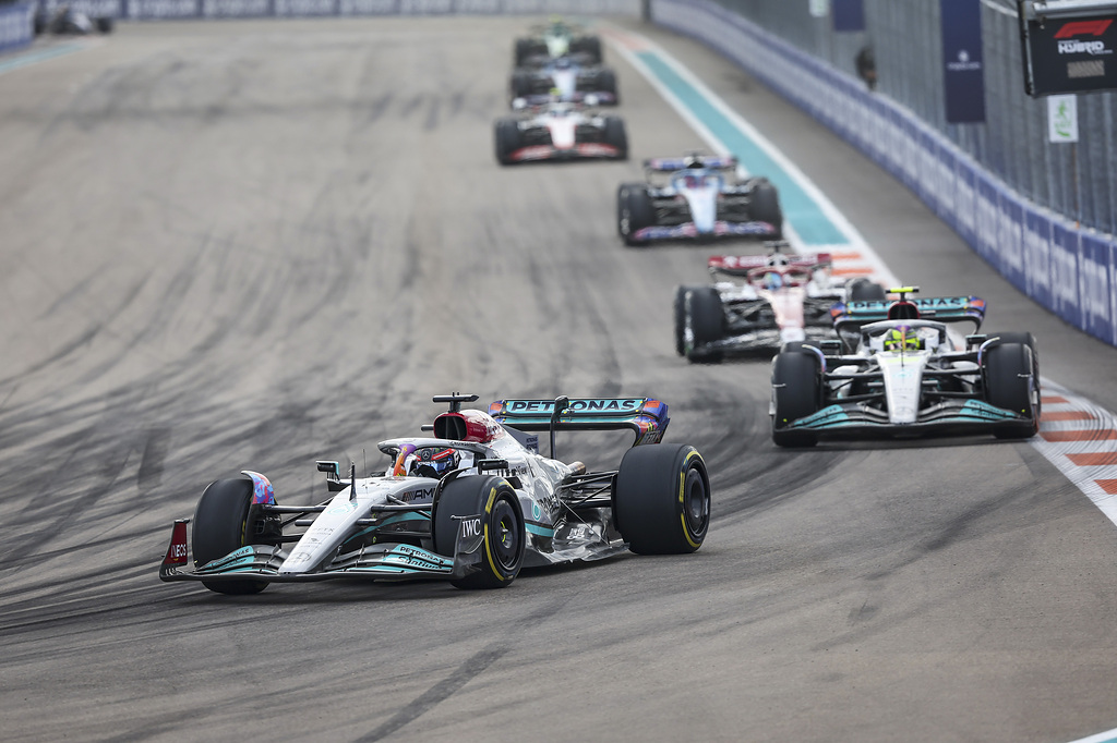 Formel 1 - Mercedes-AMG Petronas Motorsport, Großer Preis von Miami 2022. George Russell, Lewis Hamilton Formula One - Mercedes-AMG Petronas Motorsport, 2022 Miami GP. George Russell, Lewis Hamilton