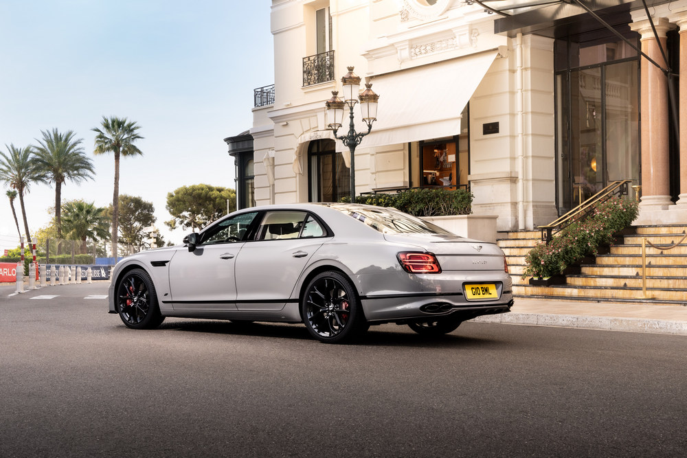 5 -Flying Spur S Rear View