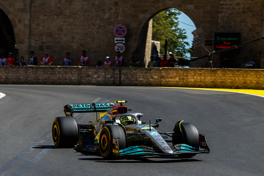 Formel 1 - Mercedes-AMG Petronas Motorsport, Großer Preis von Aserbaidschan 2022. Lewis Hamilton   Formula One - Mercedes-AMG Petronas Motorsport, 2022 Azerbaijan GP. Lewis Hamilton