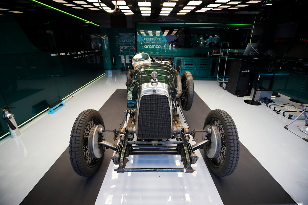vintage, garage, Circuit Paul Ricard, GP2212a, F1, GP, France The Aston Martin TT1 from 1922, also known as Green Pea