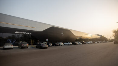 4-Showroom from Outside