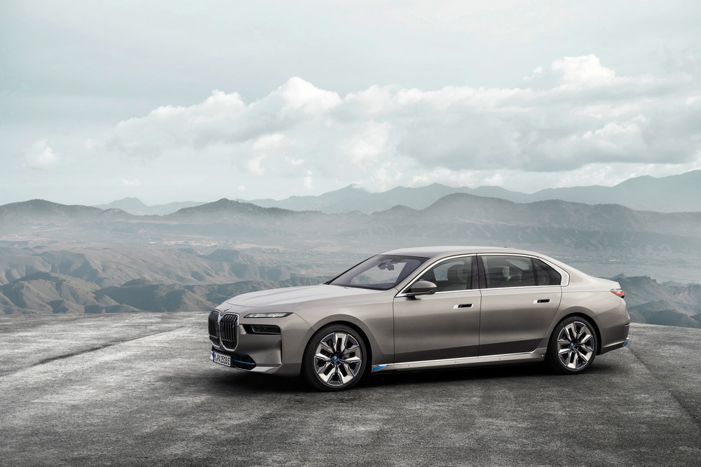 5 _the-new-bmw-i7-xdriv
