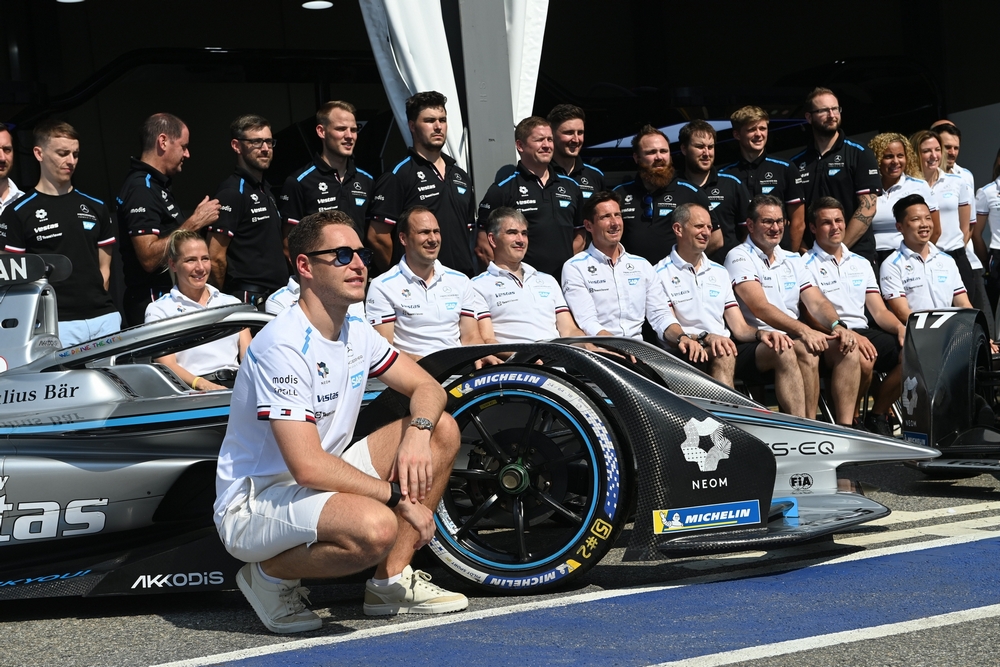 Stoffel Vandoorne (BEL), Mercedes Benz EQ during a Mercedes team photo