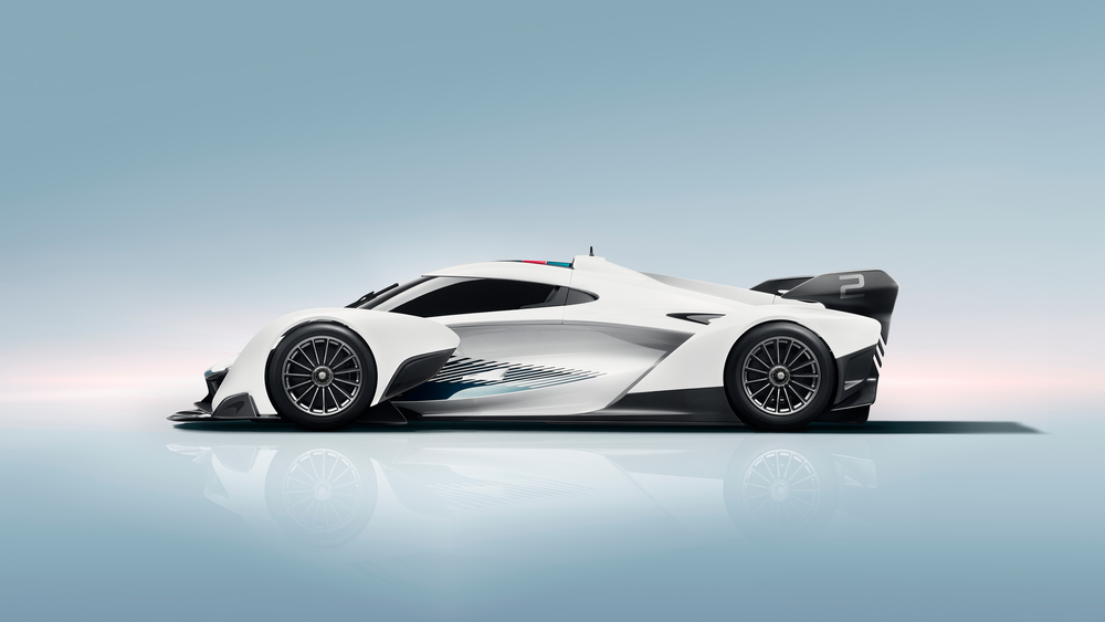 1 McLaren_SolusGT_001