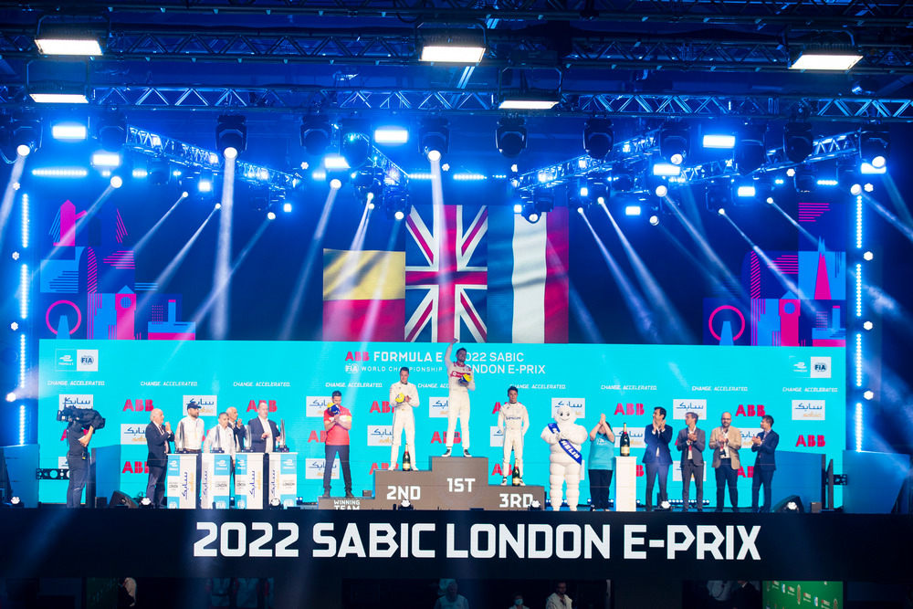 Jake Dennis (GBR), Avalanche Andretti , 1st position, Stoffel Vandoorne (BEL), Mercedes Benz EQ , 2nd position, Nyck de Vries (NLD), Mercedes Benz EQ , 3rd position,