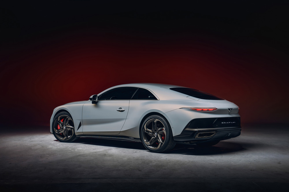 2 - Bentley Mulliner Batur