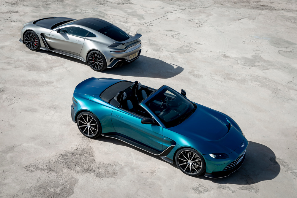 5 V12 Vantage Roadster_06