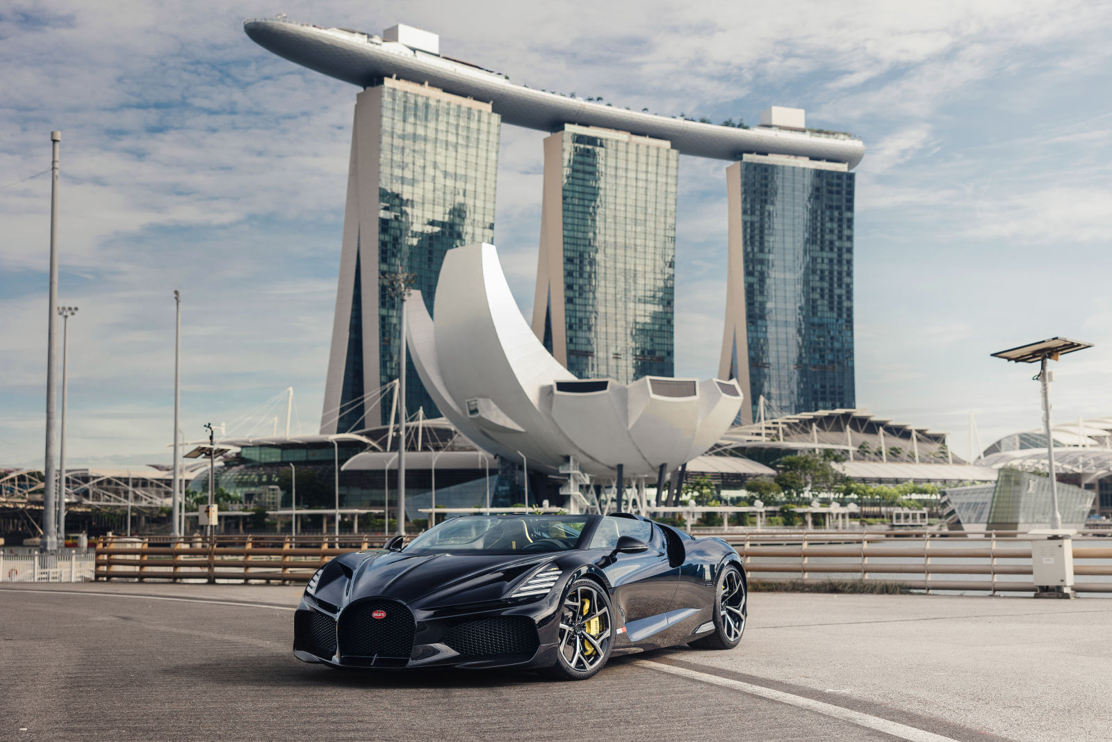 03 BUGATTI_W16Mistral_SINGAPORE