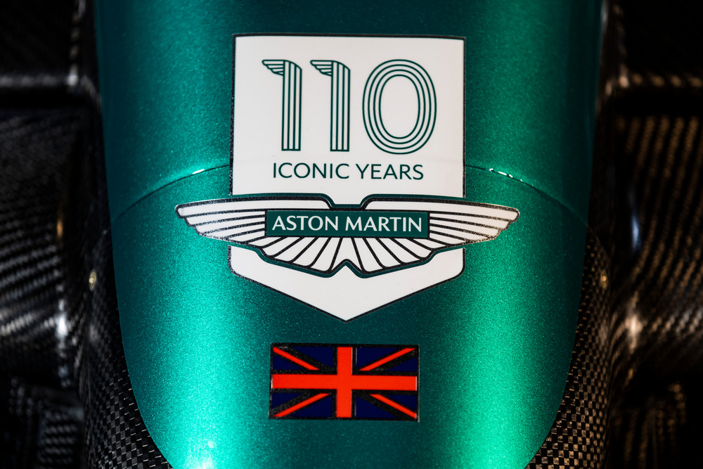 1 AM logo on AMR23 Formula 1® car_1