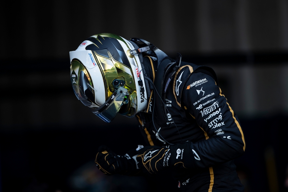 Jean-Eric Vergne, DS Penske, 1st position, celebrates
