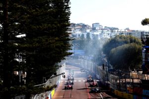 ABB FIA Formula E World Championship Start generic Sacha Fenestraz, Nissan Formula E Team, Nissan e-4ORCE 04 on pole