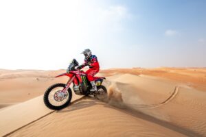 1 Adrien VAN BEVEREN