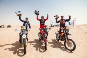 9 TOP 3 BIKE