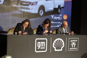 Shell Lubricants Egypt signs two strategic partnerships with General Motors and Al Mansour Automotive