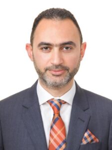 محمد عبد الصمد العضو المنتدب لنيسان مصر