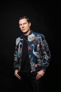 5 MAIN IMAGE - 20220423_Tiesto_2_cr_Christopher DeVargas