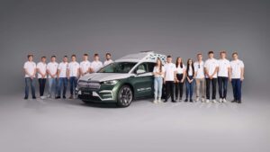 سيارة شكودا رودياك skoda roadiaq تظهر لأول مرة كسيارة تخييم لمرة واحدة تم إنتاجها بواسطة طلاب المدرسة المهنية