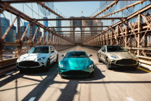 أستون مارتن Aston Martin تفتتح مركز كيو نيويورك لتجارب التخصيص المميزة للعملاء أمريكا الشمالية AstonMartinDBX707,VantageF1Edition,DBX707inNY