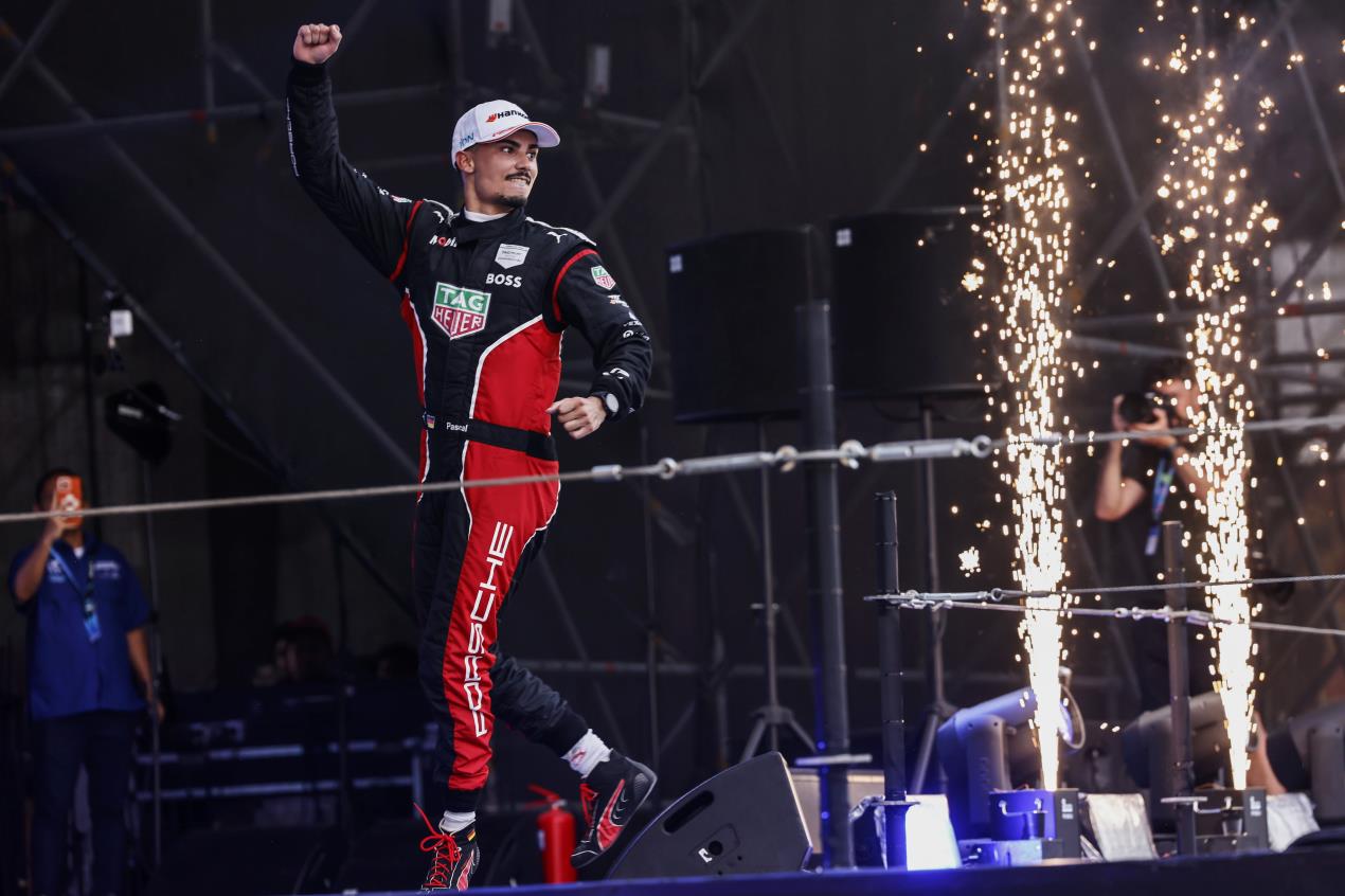 انتصار باسكال فيرلين Pascal Wehrlein في سباق جولافيت جاكرتا إي بري المزدوج ضمن بطولة العالم إيه بي بي ABB للفورمولا إي Formula E