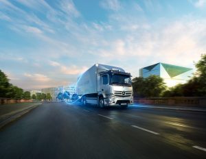 eActros, Actros, eMobility, electric, blue, dark